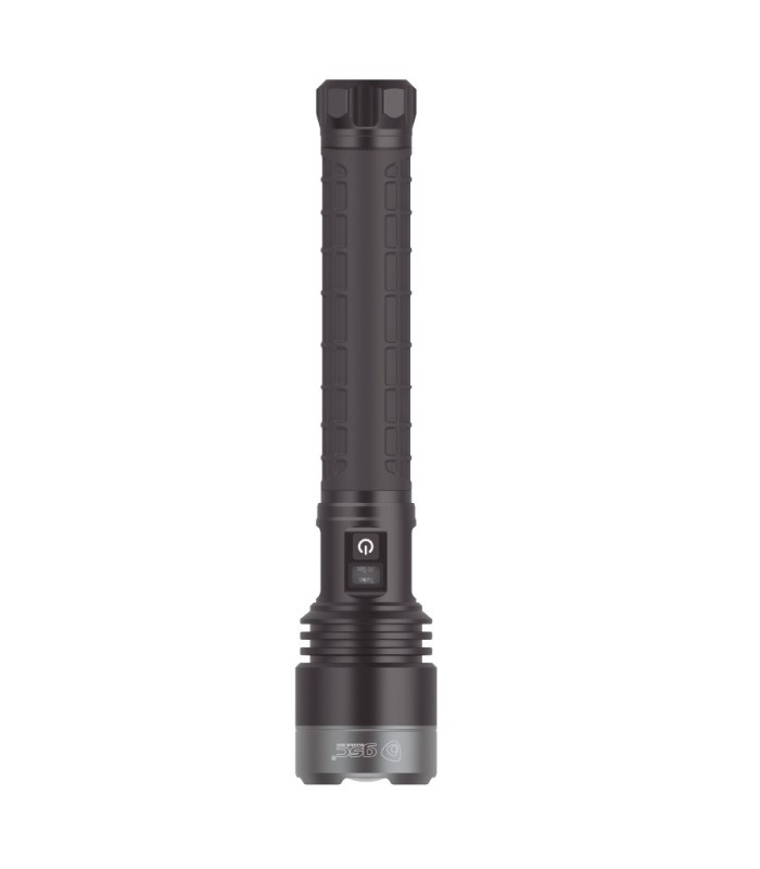 LINTERNA DE MANO 150W GSC NEGRA - 15 000 LUMENES - BATERIA RECARGABLE USB O 9xAA - IPX4
